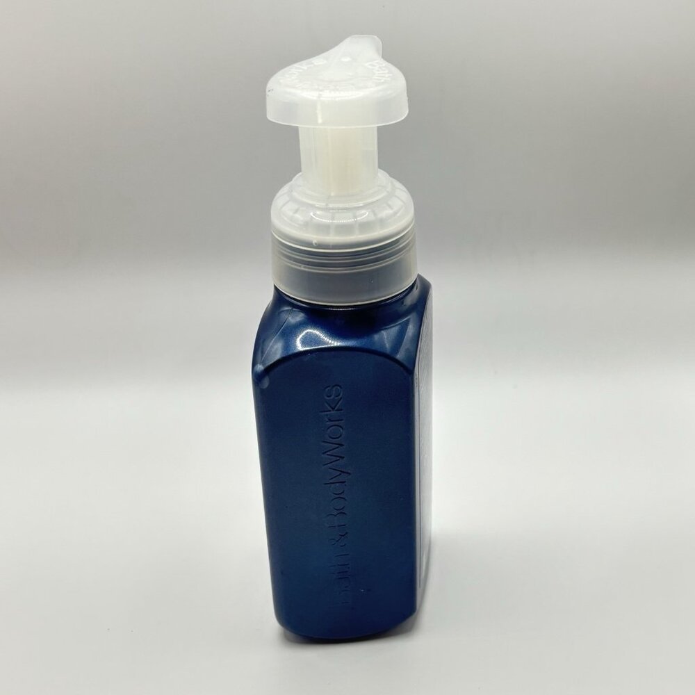Foaming Hand Soap Firecracker Pop 8.75 oz Bath And Body Works Blue Cherry Summer - Picture 7 of 12